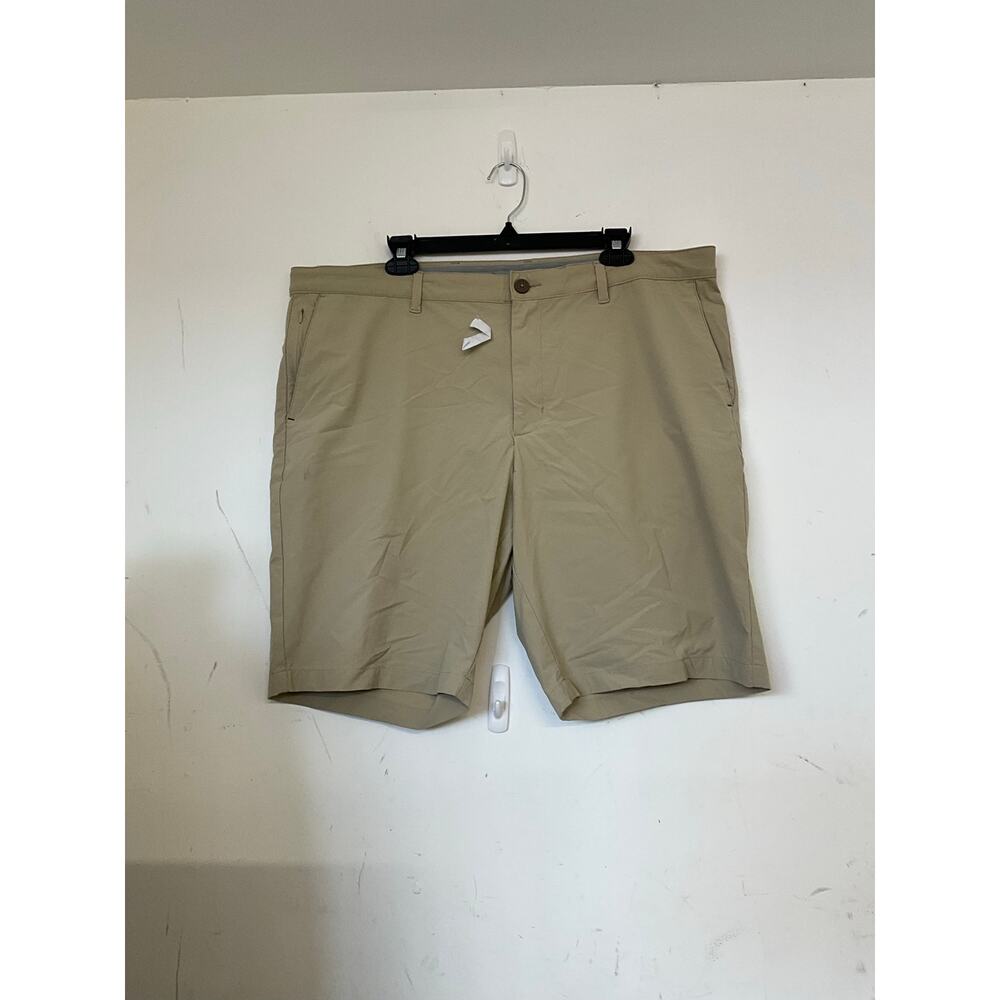 Tommy Bahama chip shot short SZ 40 - Picture 2 of 6